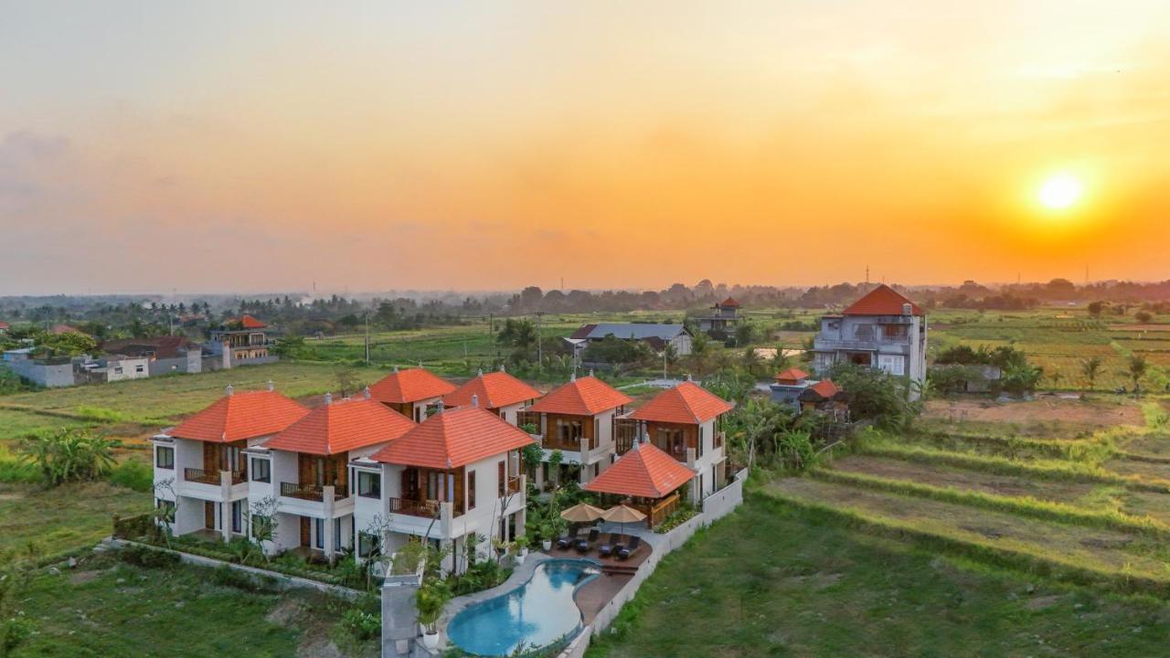 Odessa Village By Pramana Villas Паянган Экстерьер фото